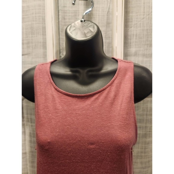 Chelsea 28 Assymetrical Sleeveless Dress‎ - Picture 3 of 4